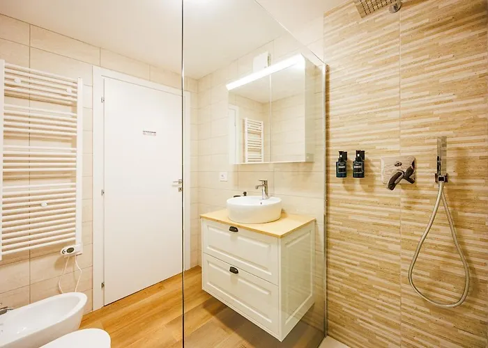 Bgy Maison Del Borgo 2 *